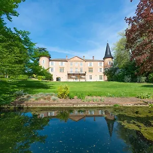Château De Champ-renard Hébergement de vacances